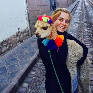 Meet your Posher, Delaney